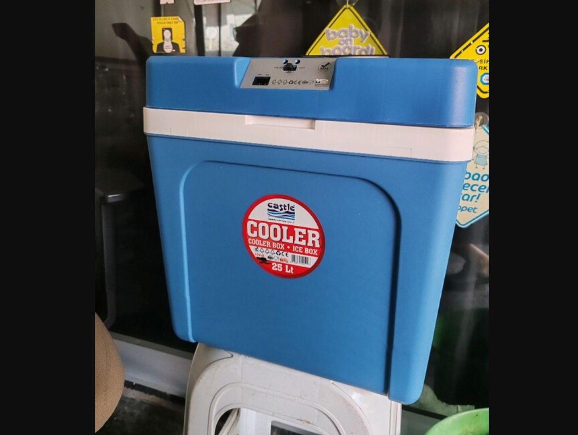 25 lt araç içi oto buzdolabı