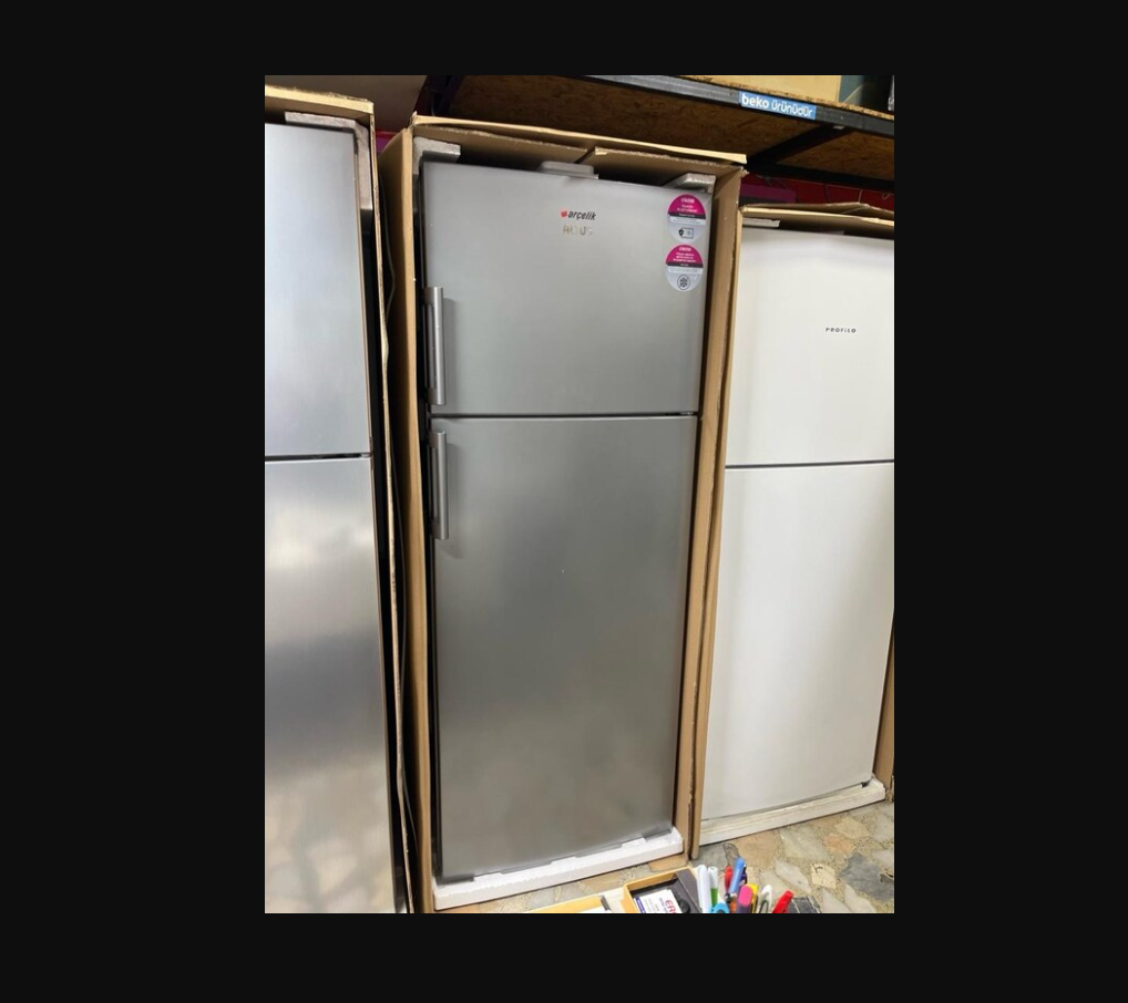 SPOT ARÇELİK BUZDOLABI DEFOLU