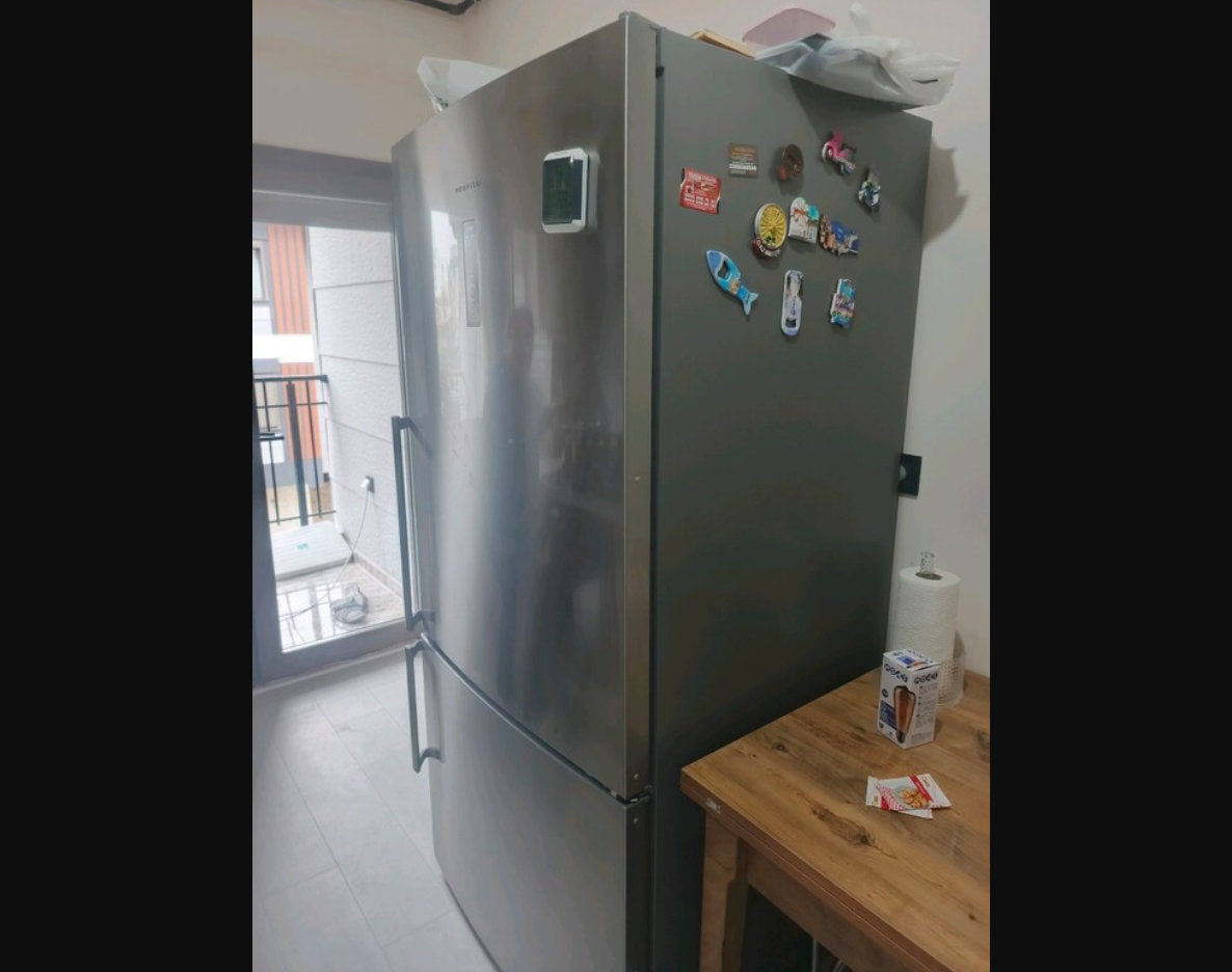 Spot 2.el XXL Profilo buzdolabı